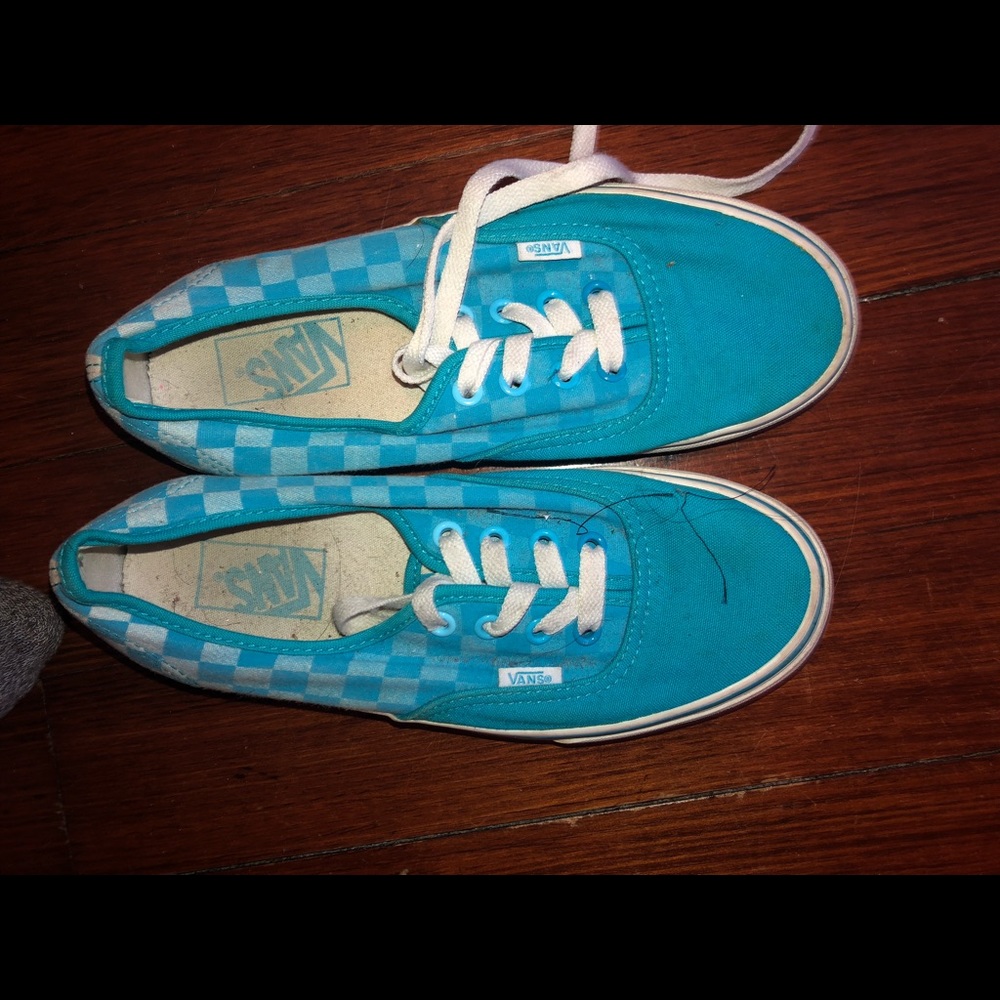checkered vans size 5.5